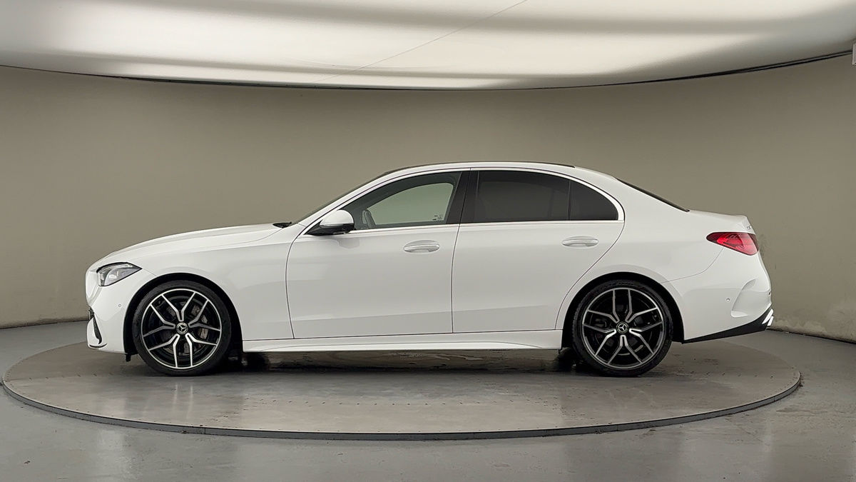 Used Mercedes-Benz C Class 2024 for sale - 77465448: Photo 15