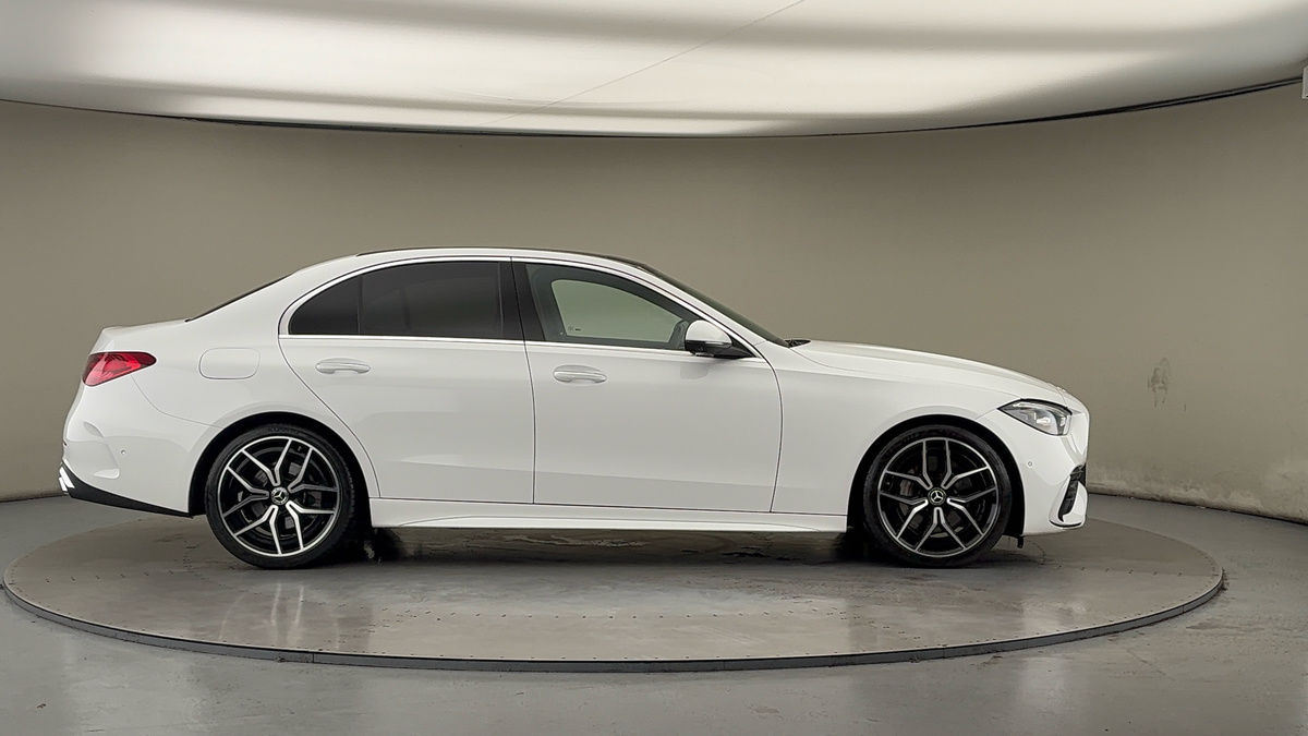 Used Mercedes-Benz C Class 2024 for sale - 77465448: Photo 16