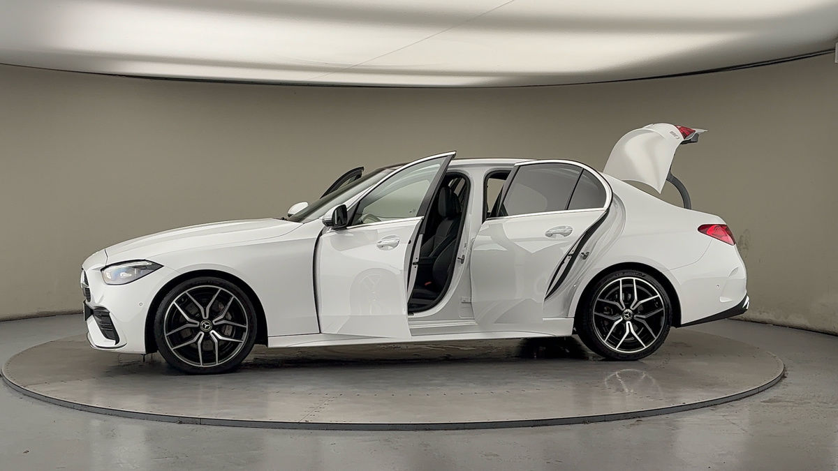 Used Mercedes-Benz C Class 2024 for sale - 77465448: Photo 48