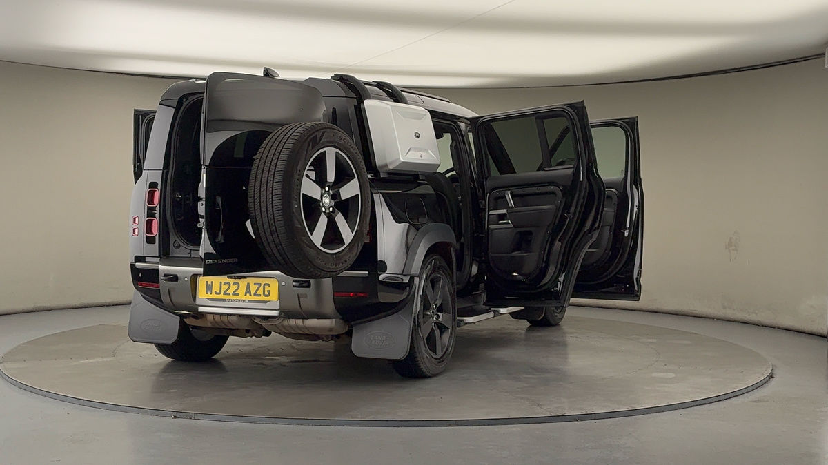 Used Land Rover Defender 110 2022 for sale - 76863670: Photo 59