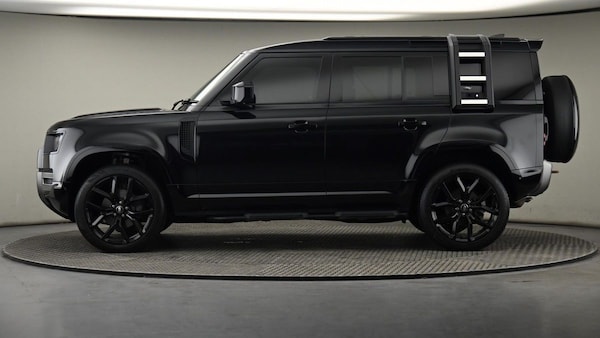 Used Land Rover Defender 110 2022 for sale - 75586748: Photo 23
