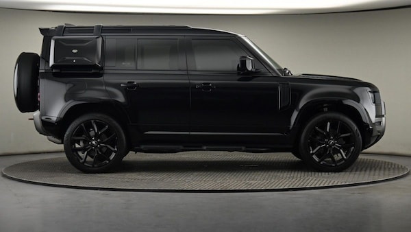 Used Land Rover Defender 110 2022 for sale - 75586748: Photo 27