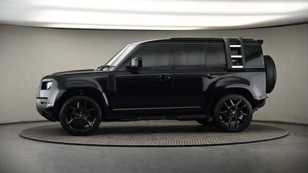 Used Land Rover Defender 110 2022 for sale - 75586748: Photo 35