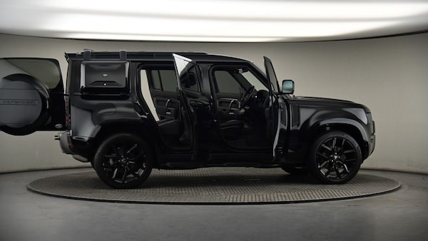 Used Land Rover Defender 110 2022 for sale - 75586748: Photo 58