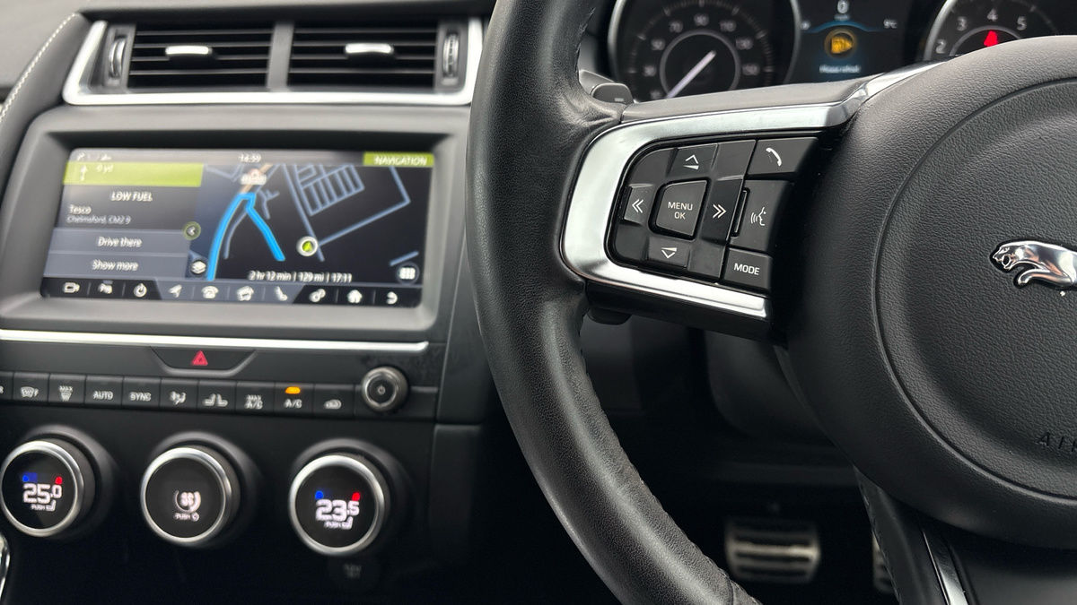 Used Jaguar E-Pace 2020 for sale - 77264178: Photo 13