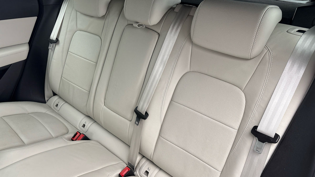 Used Jaguar E-Pace 2020 for sale - 77264178: Photo 8