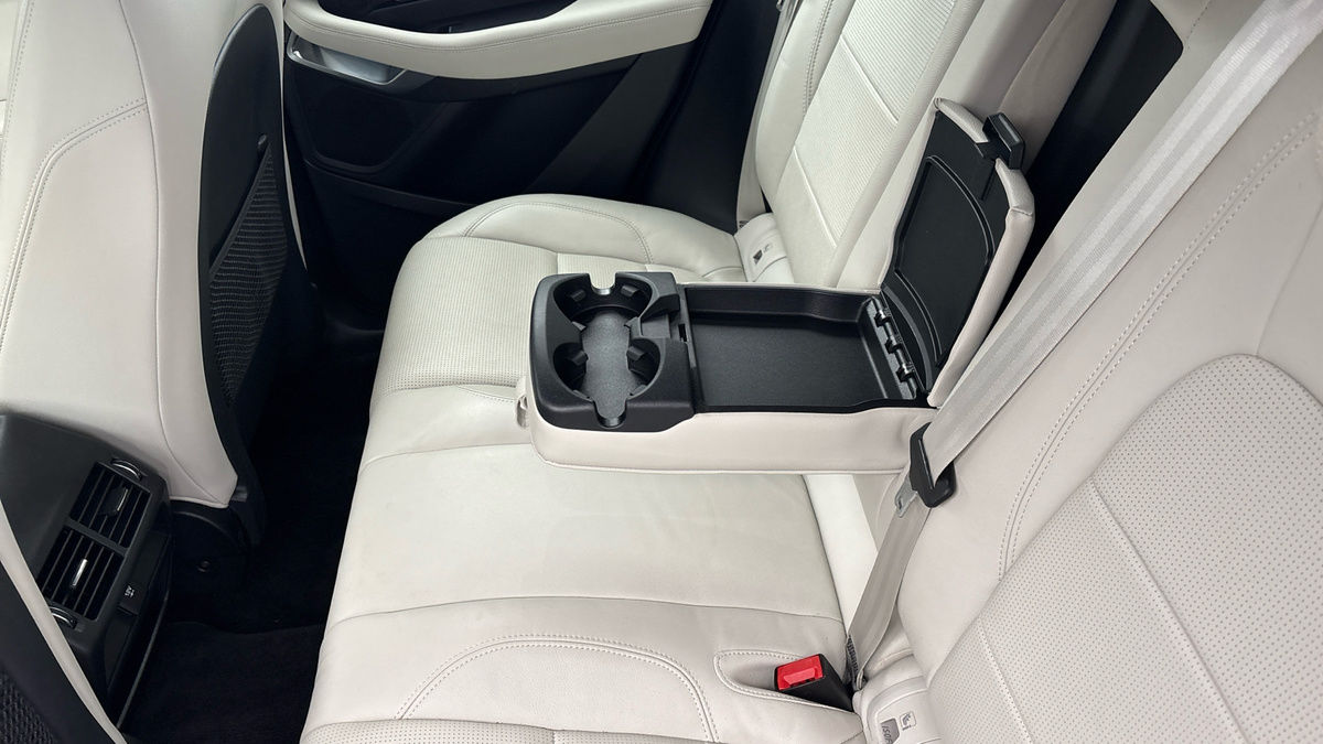 Used Jaguar E-Pace 2020 for sale - 77264178: Photo 9