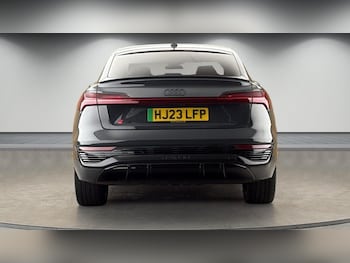Used Audi Q8 e-tron 2023 for sale - 78750080: Photo