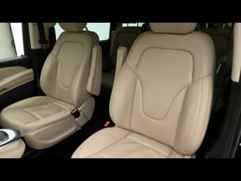 Used Mercedes-Benz V-Class 2023 for sale - 74796449: Photo