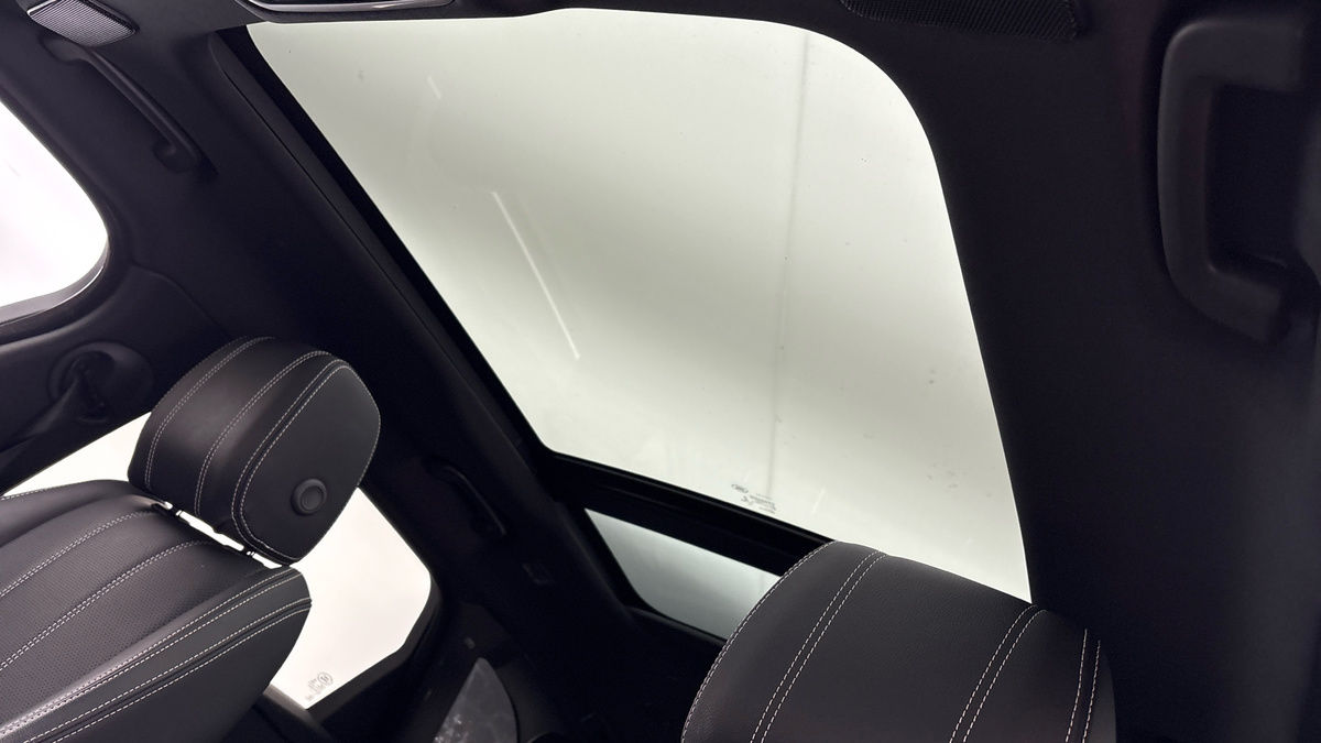 Used Land Rover Range Rover Velar 2021 for sale - 76081596: Photo 6