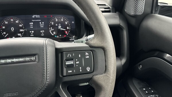 Used Land Rover Defender 110 2021 for sale - 75704602: Photo 14