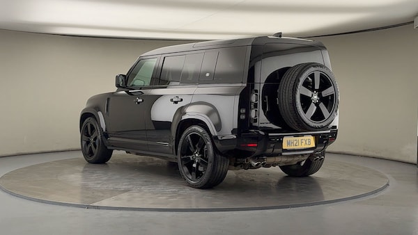 Used Land Rover Defender 110 2021 for sale - 75704602: Photo 2