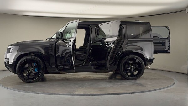 Used Land Rover Defender 110 2021 for sale - 75704602: Photo 47