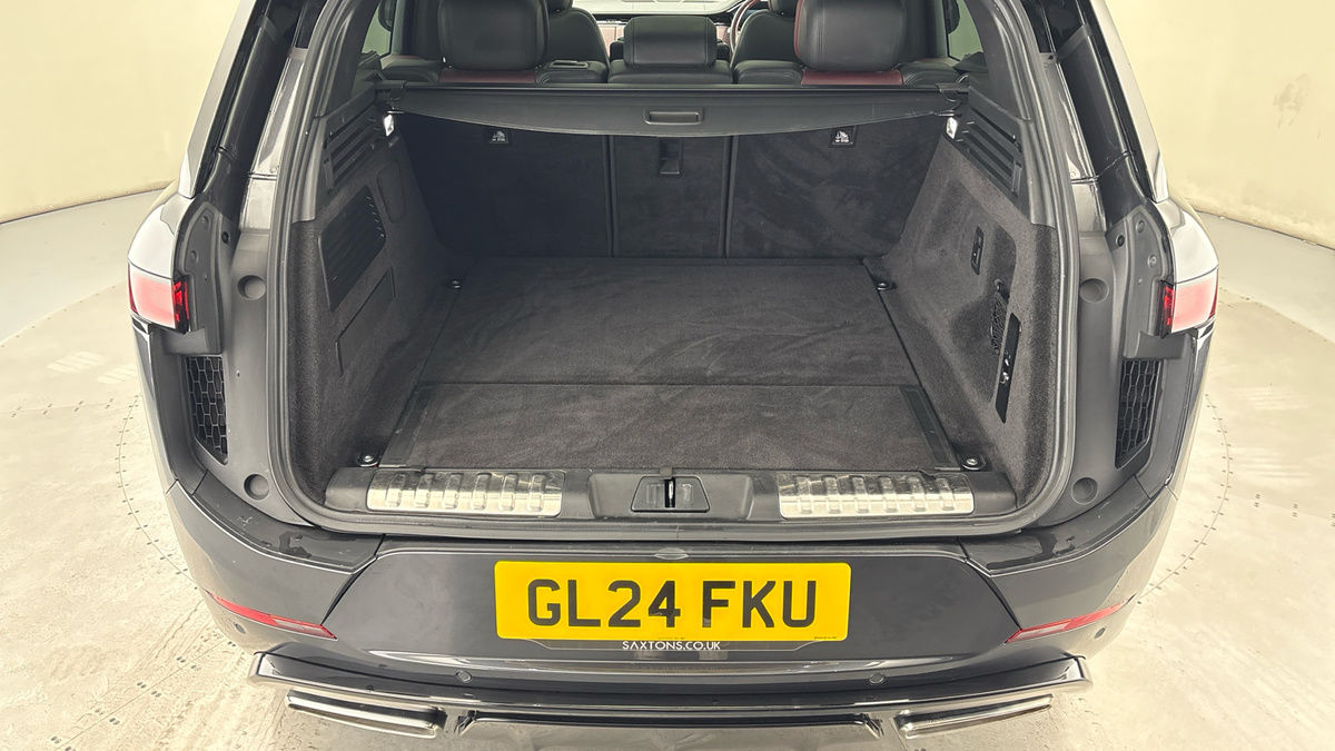Used Land Rover Range Rover Sport 2024 for sale - 77303334: Photo 11