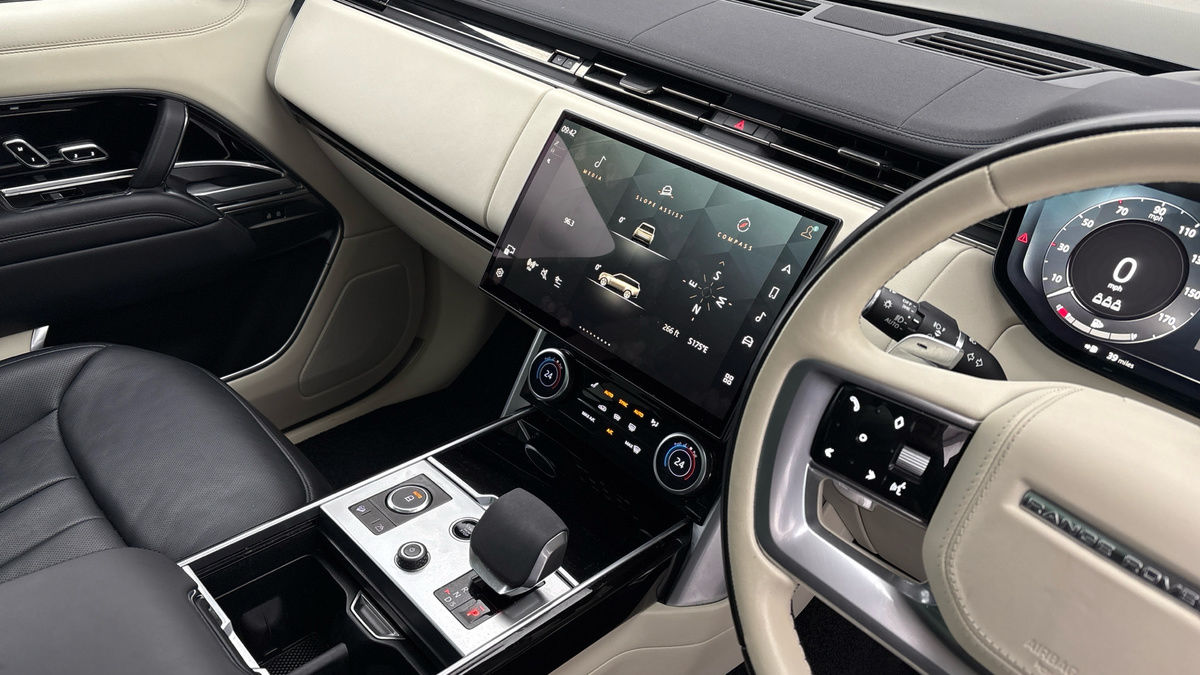 Used Land Rover Range Rover 2023 for sale - 77548003: Photo 18