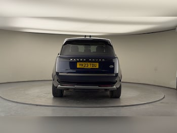 Used Land Rover Range Rover 2023 for sale - 77548003: Photo