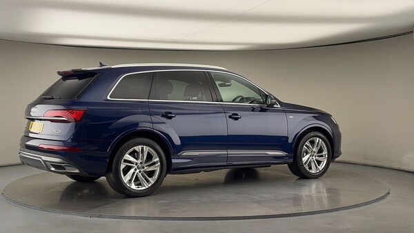 Used Audi Q7 2020 for sale - 76185922: Photo 39