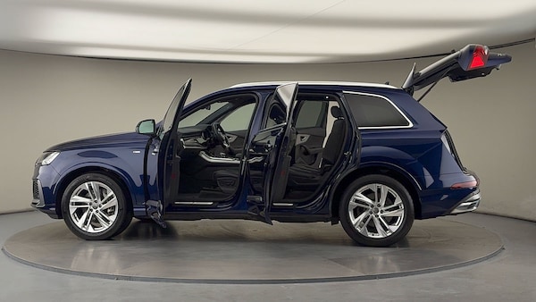 Used Audi Q7 2020 for sale - 76185922: Photo 47