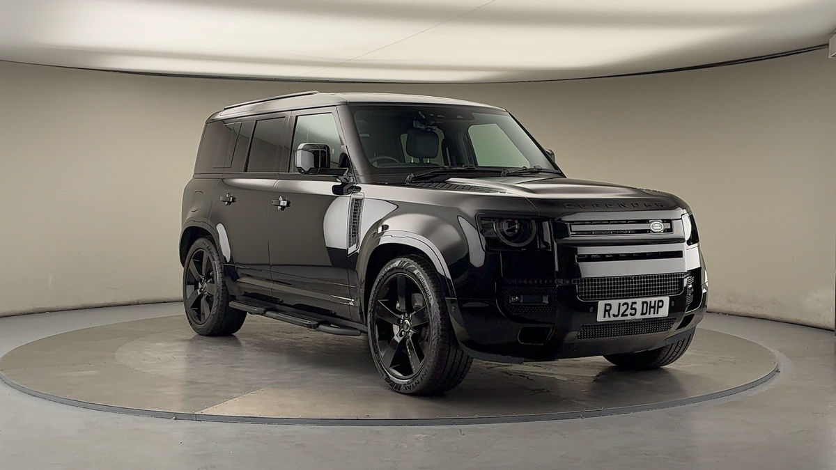 Used Land Rover Defender 110 2025 for sale - 76323908: Photo 1