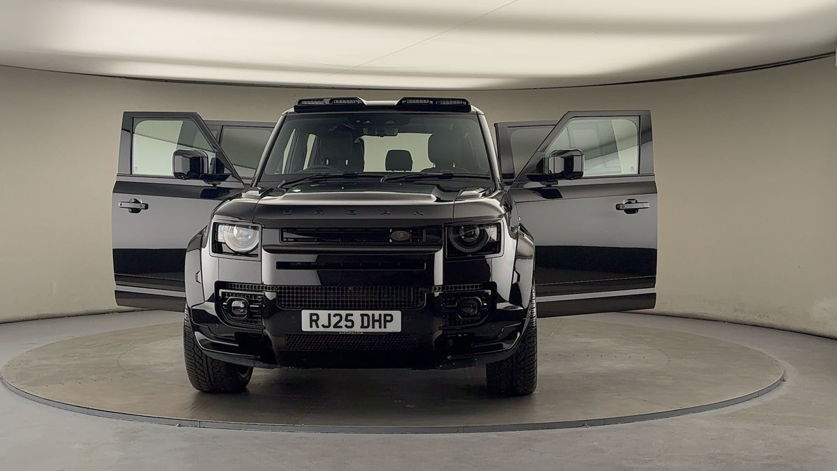 Used Land Rover Defender 110 2025 for sale - 76323908: Photo 58