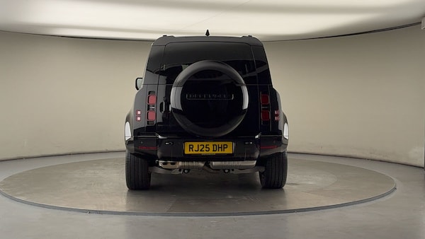 Used Land Rover Defender 110 2025 for sale - 76323908: Photo 81