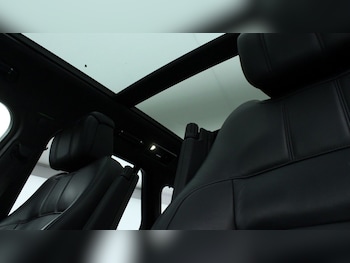 Used Land Rover Range Rover 2019 for sale - 75620732: Photo