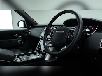 Used Land Rover Range Rover 2019 for sale - 75620732: Photo