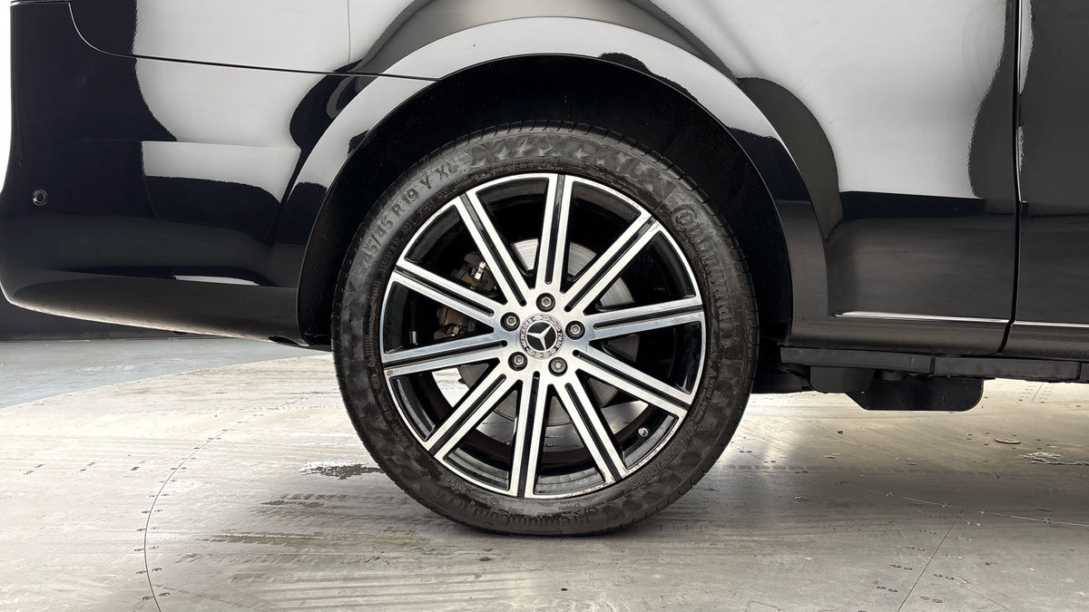 Used Mercedes-Benz V-Class 2025 for sale - 76304647: Photo 10