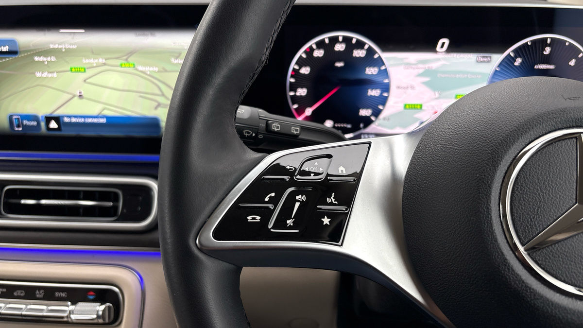 Used Mercedes-Benz V-Class 2025 for sale - 76304647: Photo 13