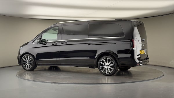 Used Mercedes-Benz V-Class 2025 for sale - 76304647: Photo 28