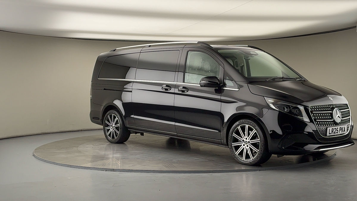 Used Mercedes-Benz V-Class 2025 for sale - 76304647: Photo 36