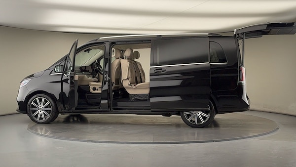Used Mercedes-Benz V-Class 2025 for sale - 76304647: Photo 48