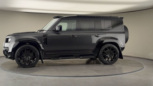 Used Land Rover Defender 110 2024 for sale - 76040279: Photo 35