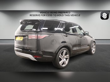 Used Land Rover Discovery 2023 for sale - 77968140: Photo