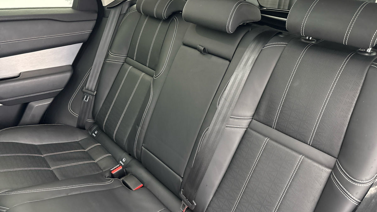 Used Land Rover Range Rover Velar 2021 for sale - 76224287: Photo 8