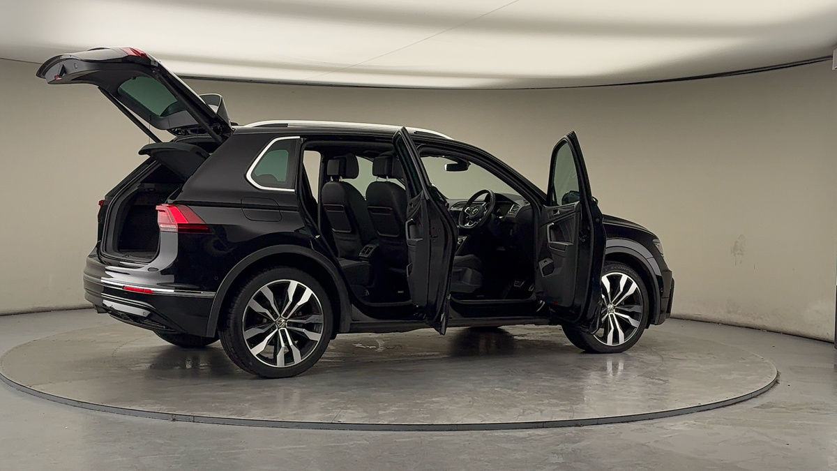 Used Volkswagen Tiguan 2020 for sale - 77572491: Photo 58