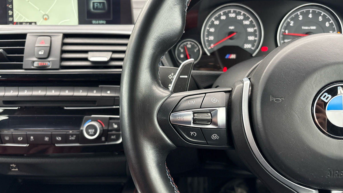 Used BMW M4 2017 for sale - 76986614: Photo 13