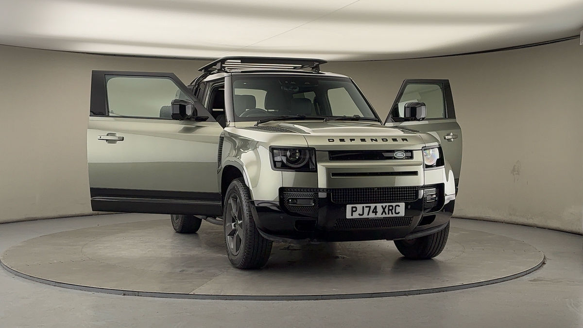 Used Land Rover Defender 90 2024 for sale - 77395051: Photo 54