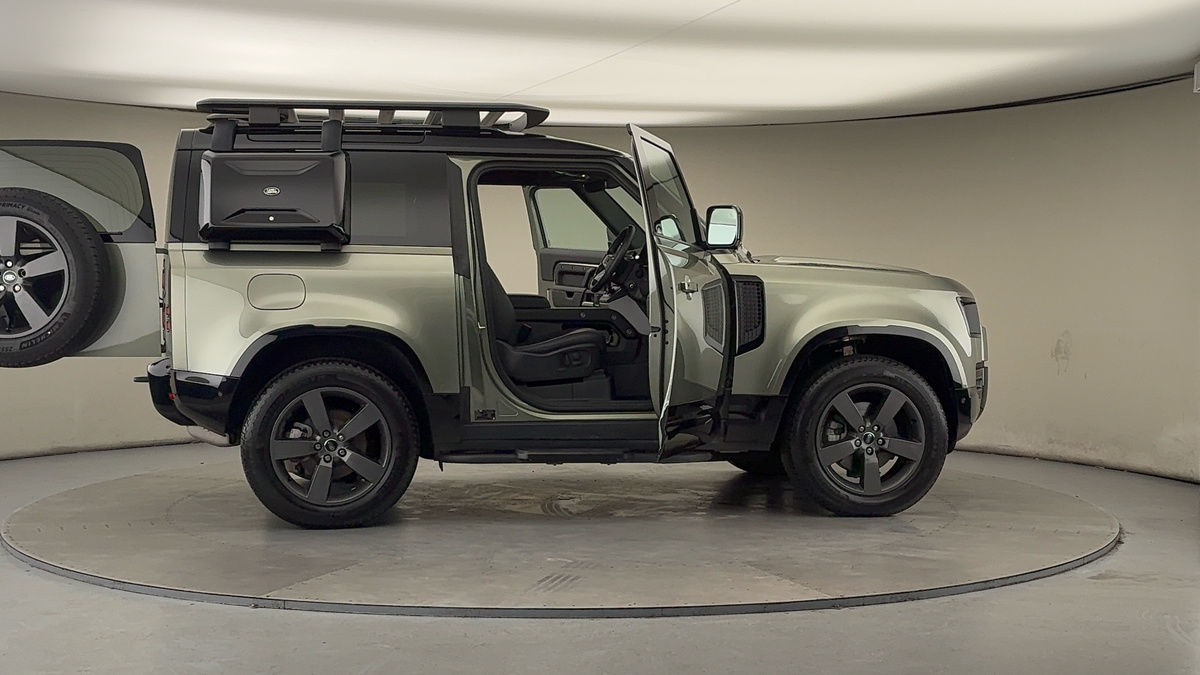 Used Land Rover Defender 90 2024 for sale - 77395051: Photo 58