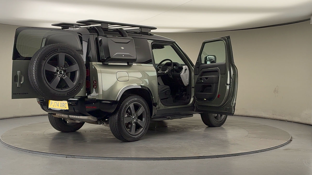 Used Land Rover Defender 90 2024 for sale - 77395051: Photo 60