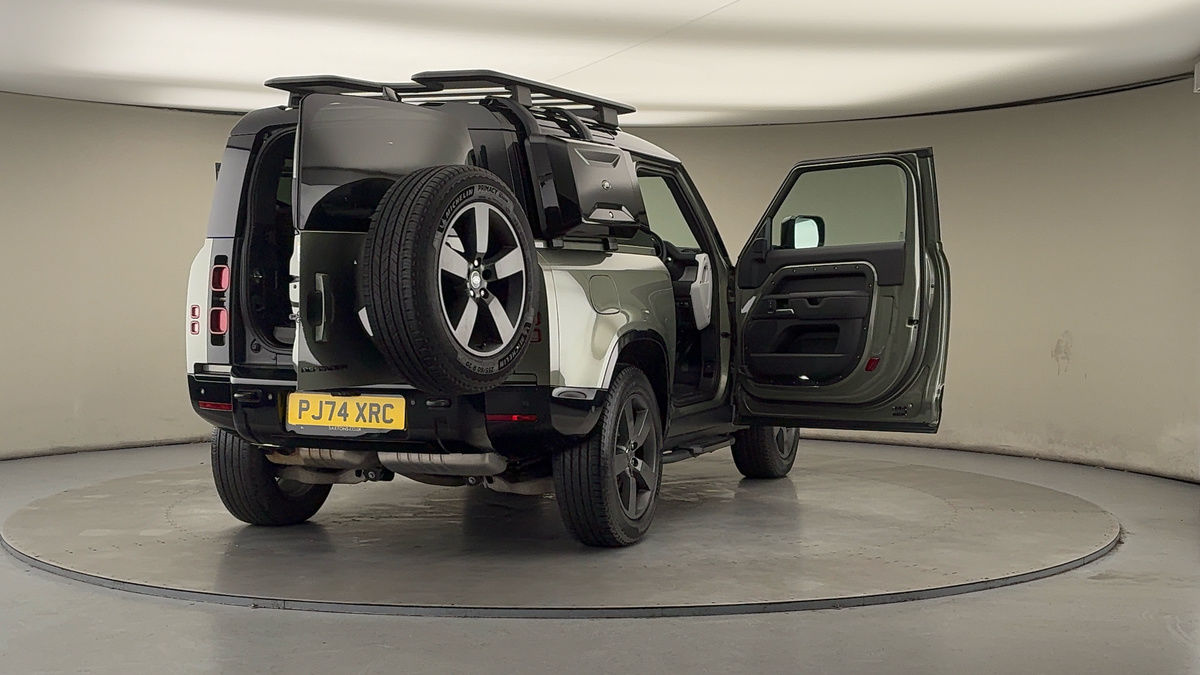 Used Land Rover Defender 90 2024 for sale - 77395051: Photo 61