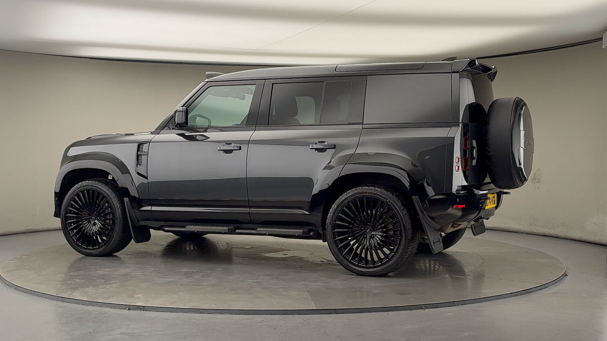 Used Land Rover Defender 110 2025 for sale - 76570843: Photo 32