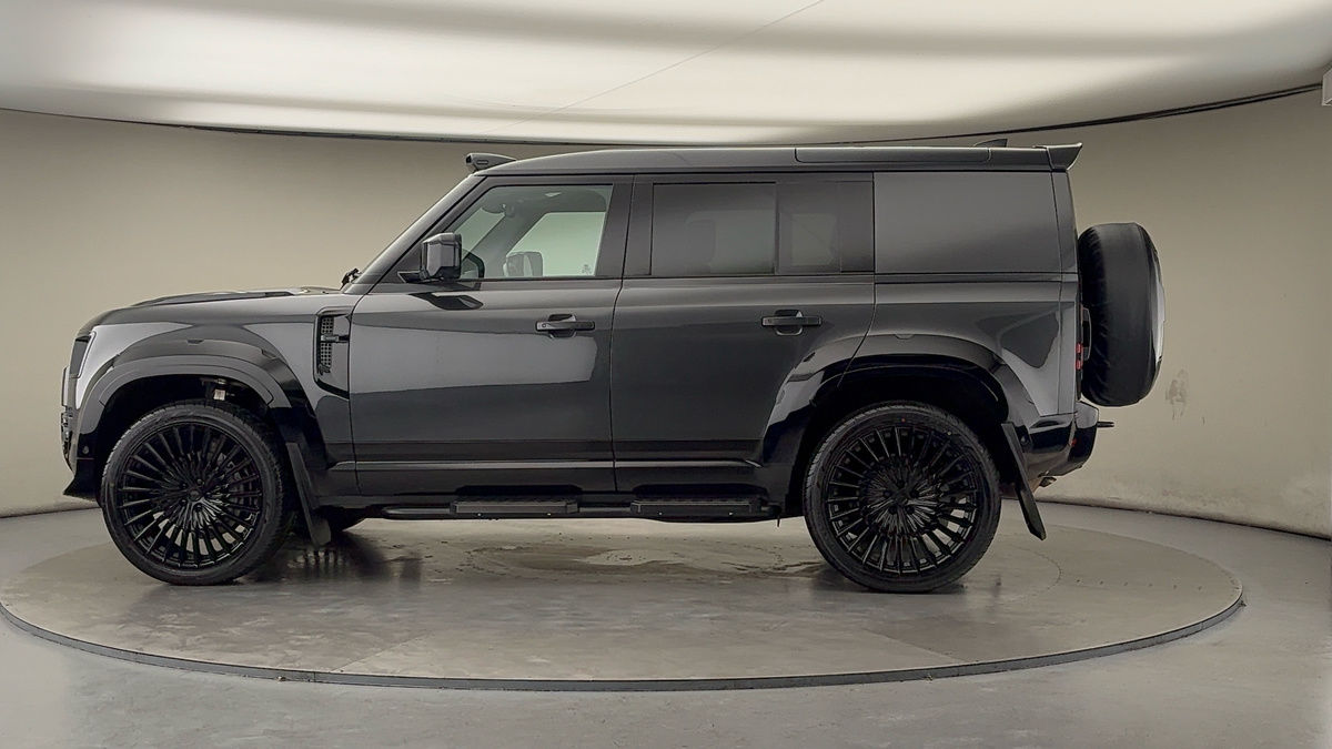 Used Land Rover Defender 110 2025 for sale - 76570843: Photo 33