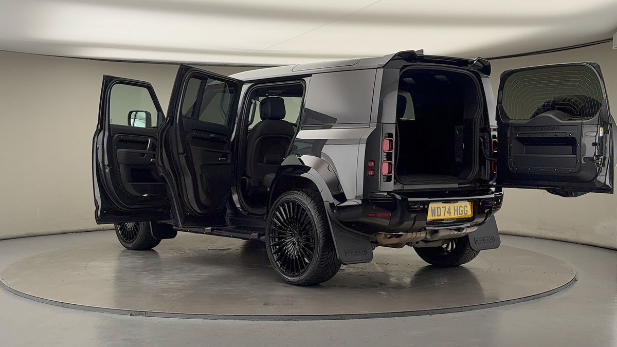 Used Land Rover Defender 110 2025 for sale - 76570843: Photo 49