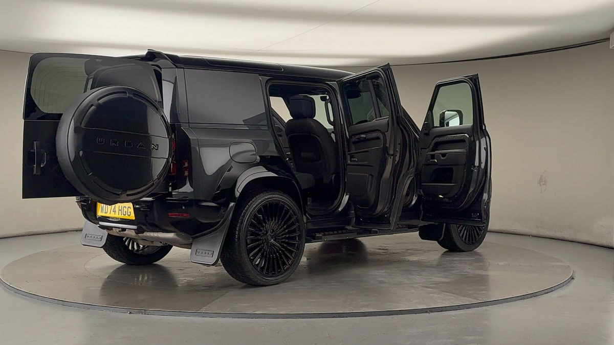 Used Land Rover Defender 110 2025 for sale - 76570843: Photo 64