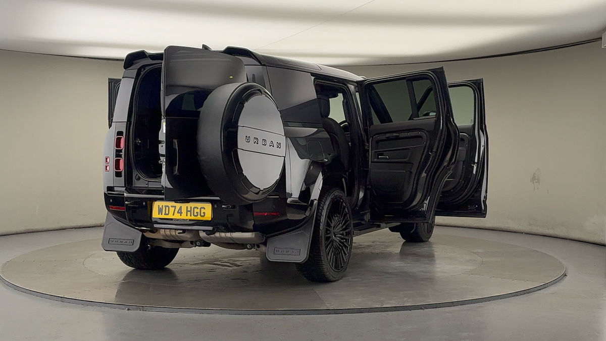 Used Land Rover Defender 110 2025 for sale - 76570843: Photo 65