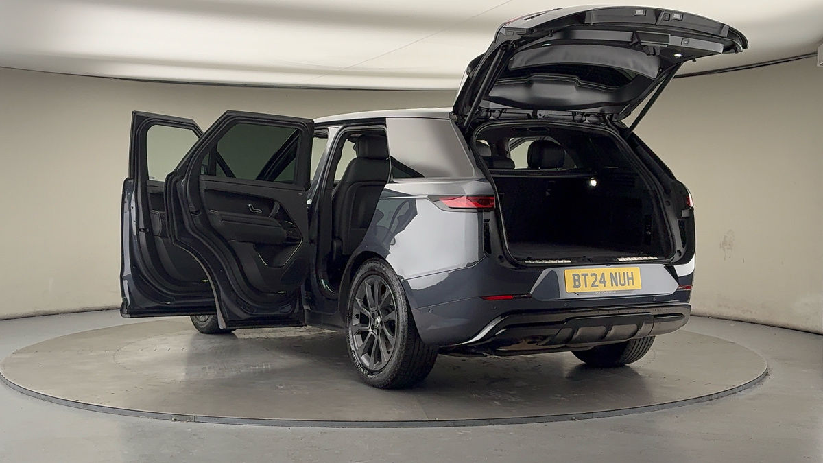 Used Land Rover Range Rover Sport 2024 for sale - 76712255: Photo 23