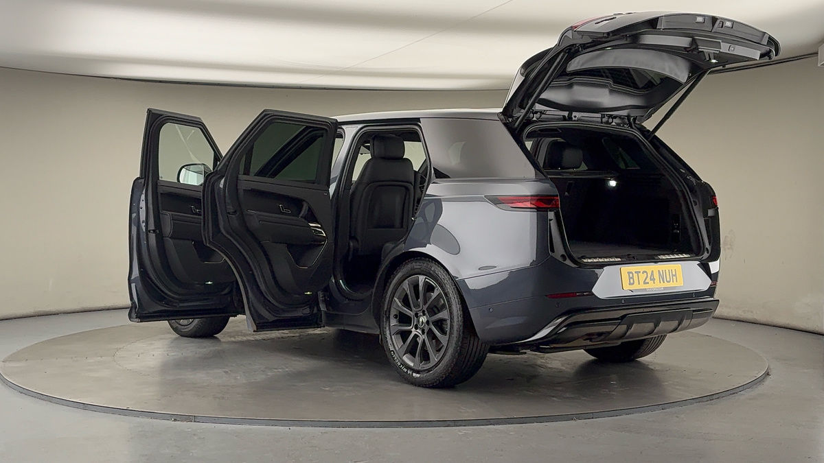 Used Land Rover Range Rover Sport 2024 for sale - 76712255: Photo 43