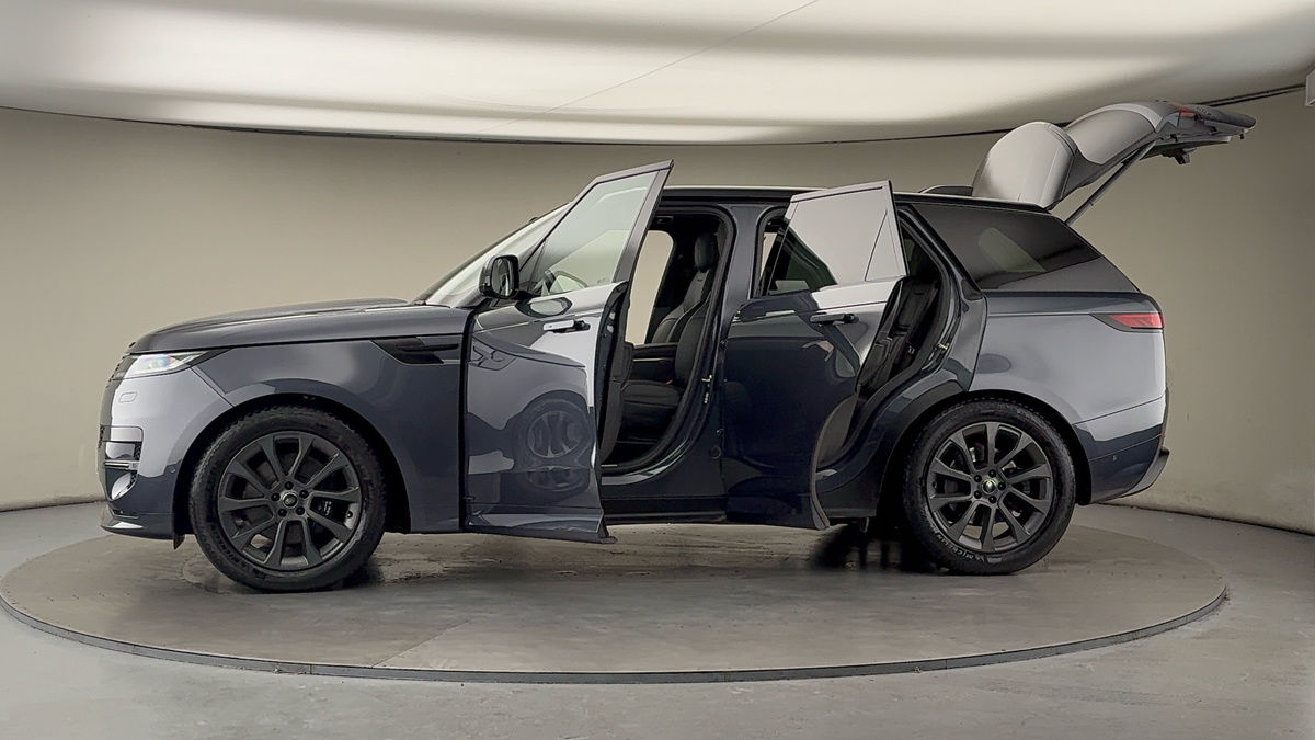Used Land Rover Range Rover Sport 2024 for sale - 76712255: Photo 47