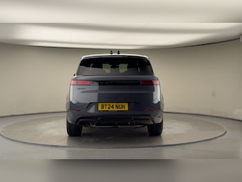 Used Land Rover Range Rover Sport 2024 for sale - 76712255: Photo